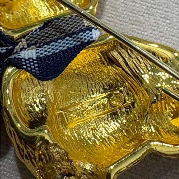 Bear brooch - Picture 7 of 7